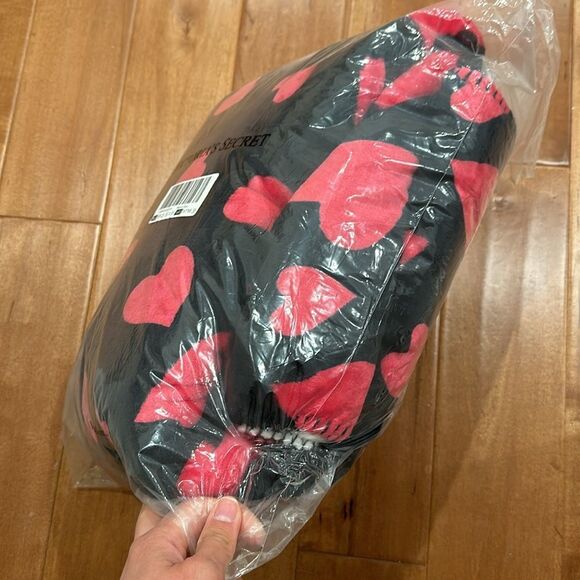 Heart plush blanket - Picture 7 of 8